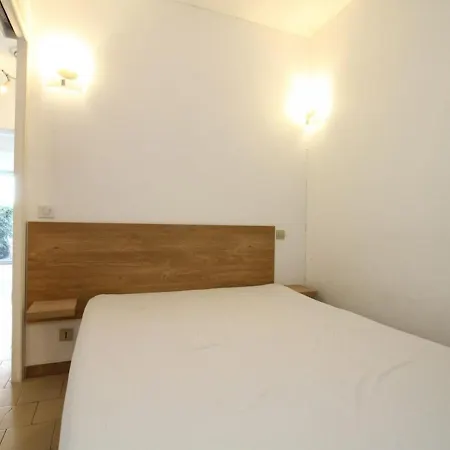 T2 Renove Avec Jardin Et Parking, Proche Thermes, Clim, Wifi, Lave-linge - Fr-1-553-54 Apartment
